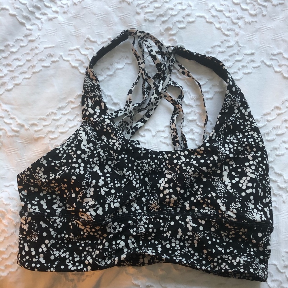 Lululemon bra 8 barely worn